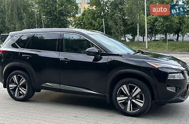 Внедорожник / Кроссовер Nissan Rogue 2021 в 