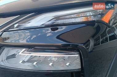 Внедорожник / Кроссовер Nissan Rogue 2022 в 