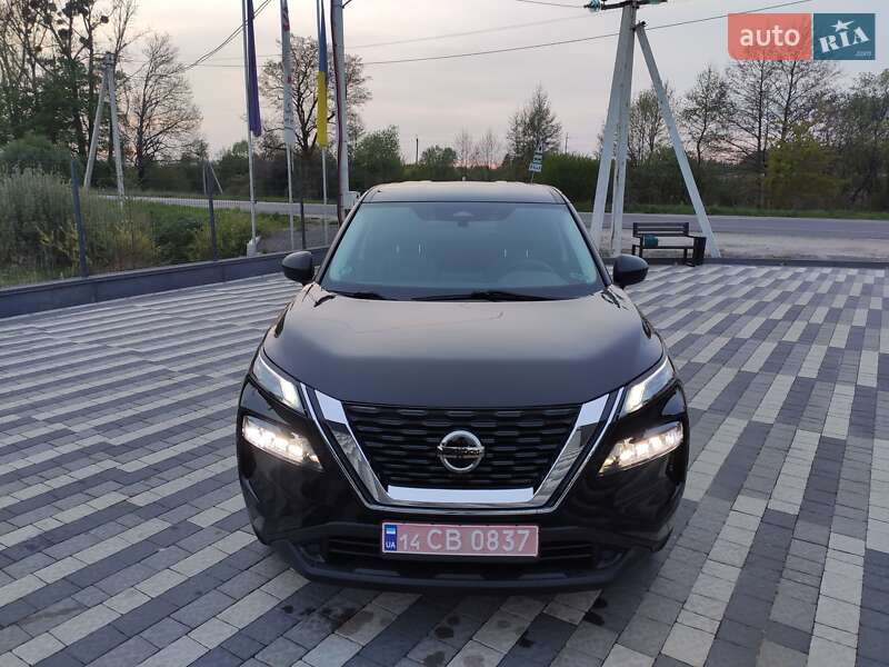 Внедорожник / Кроссовер Nissan Rogue 2021 в Львове