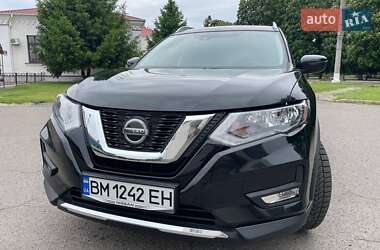Внедорожник / Кроссовер Nissan Rogue 2019 в Ромнах