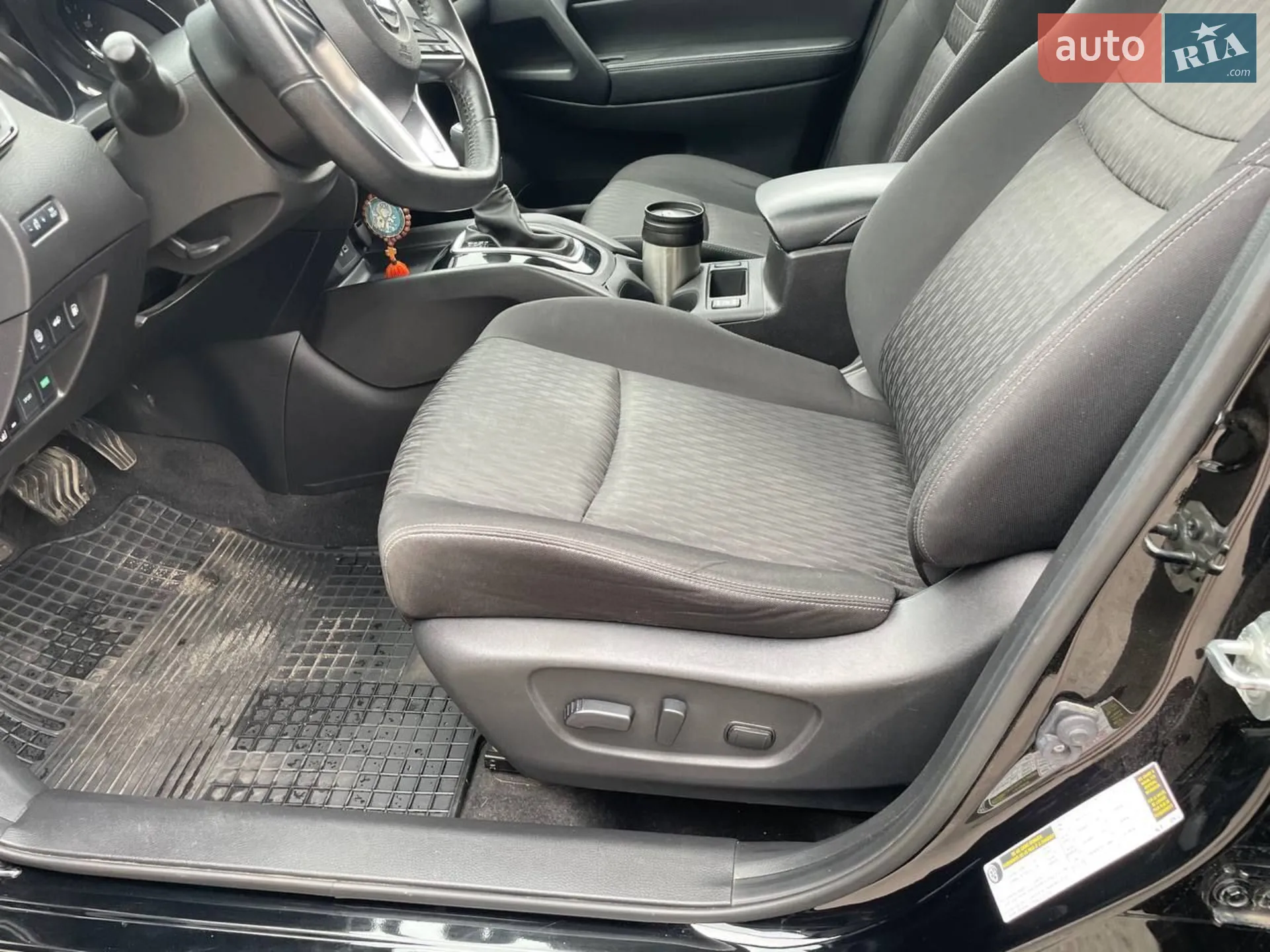 2019 Nissan Rogue - мініатюра 13