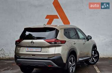 Внедорожник / Кроссовер Nissan Rogue 2021 в 