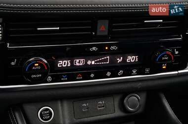 Внедорожник / Кроссовер Nissan Rogue 2021 в 