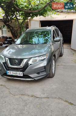 Позашляховик / Кросовер Nissan Rogue 2018 в Дніпрі