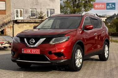 Внедорожник / Кроссовер Nissan Rogue 2015 в 