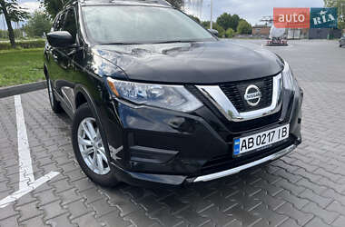 Внедорожник / Кроссовер Nissan Rogue 2018 в Тульчине