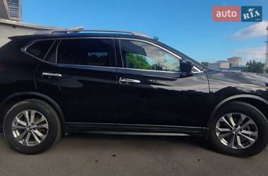 Позашляховик / Кросовер Nissan Rogue 2019 в 