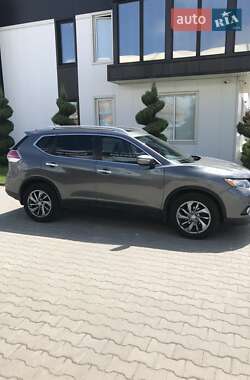 Внедорожник / Кроссовер Nissan Rogue 2015 в Киеве