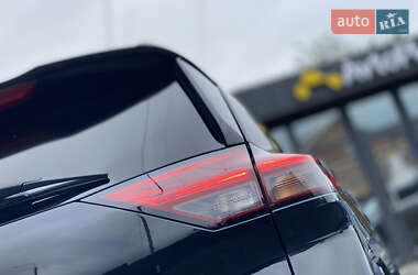 Внедорожник / Кроссовер Nissan Rogue 2021 в 