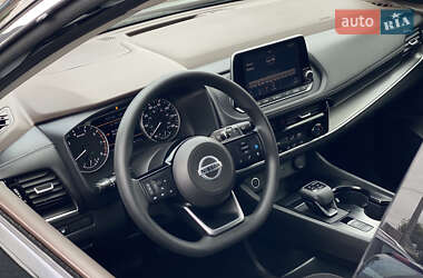 Внедорожник / Кроссовер Nissan Rogue 2021 в 