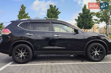 Позашляховик / Кросовер Nissan Rogue 2016 в Святопетрівське