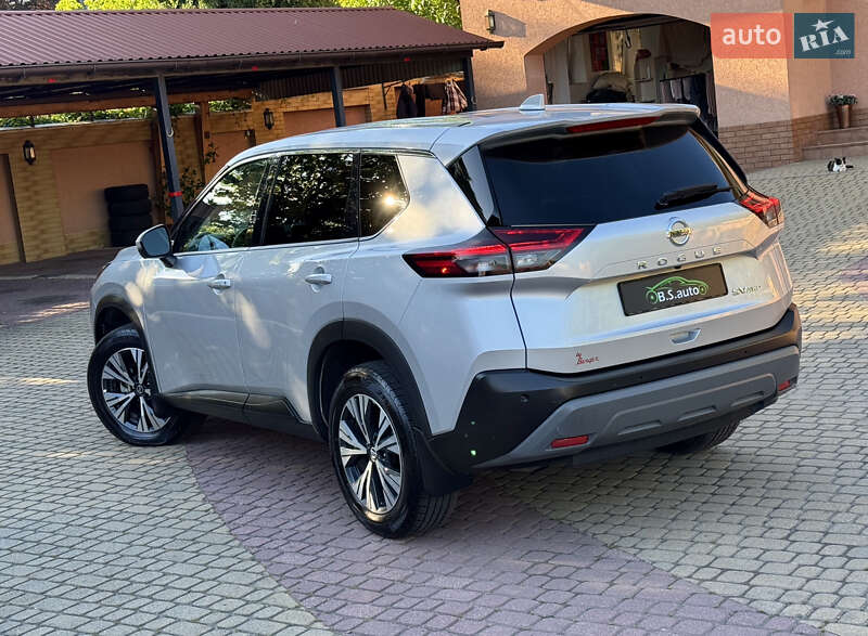 Внедорожник / Кроссовер Nissan Rogue 2021 в Мукачево