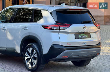 Внедорожник / Кроссовер Nissan Rogue 2021 в 