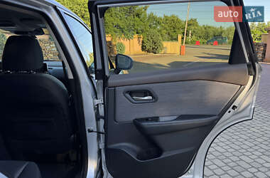 Внедорожник / Кроссовер Nissan Rogue 2021 в 