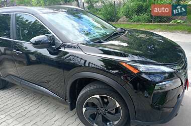 Внедорожник / Кроссовер Nissan Rogue 2024 в 