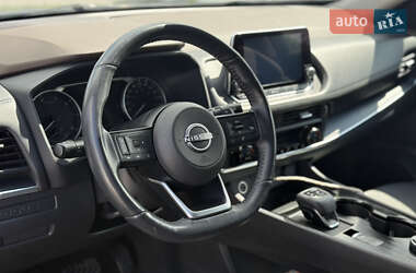 Внедорожник / Кроссовер Nissan Rogue 2022 в 