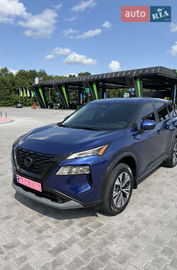 Внедорожник / Кроссовер Nissan Rogue 2023 в Виннице