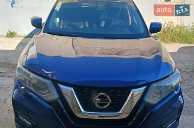 Внедорожник / Кроссовер Nissan Rogue 2017 в Днепре