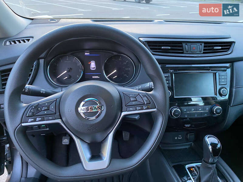 Внедорожник / Кроссовер Nissan Rogue 2018 в Киеве
