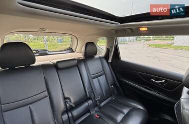 Внедорожник / Кроссовер Nissan Rogue 2014 в 