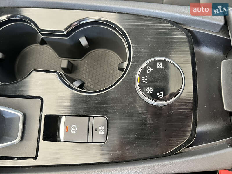 Позашляховик / Кросовер Nissan Rogue 2022 в Миколаєві