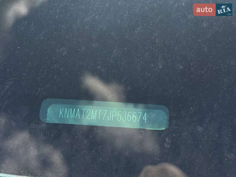 Позашляховик / Кросовер Nissan Rogue 2017 в Рівному
