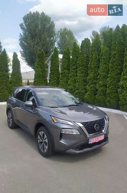Внедорожник / Кроссовер Nissan Rogue 2022 в Киеве