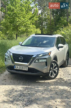 Позашляховик / Кросовер Nissan Rogue 2022 в Києві