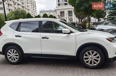 Позашляховик / Кросовер Nissan Rogue 2016 в Києві