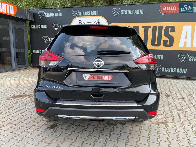 Внедорожник / Кроссовер Nissan Rogue 2018 в Хмельницком