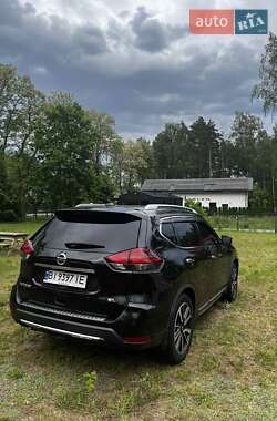 Позашляховик / Кросовер Nissan Rogue 2018 в Полтаві