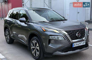 Позашляховик / Кросовер Nissan Rogue 2021 в 
