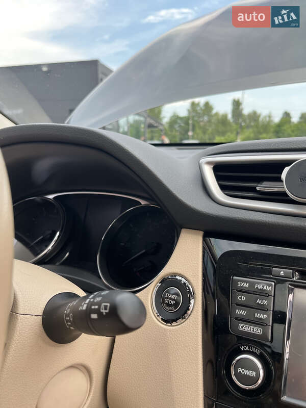 Позашляховик / Кросовер Nissan Rogue 2014 в Києві