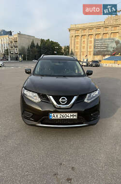 Внедорожник / Кроссовер Nissan Rogue 2015 в Харькове