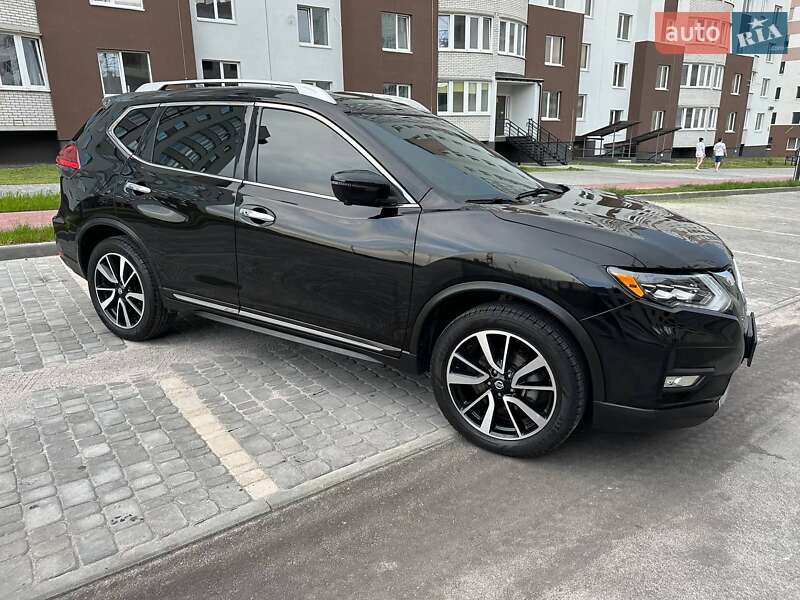 Позашляховик / Кросовер Nissan Rogue 2017 в Вінниці
