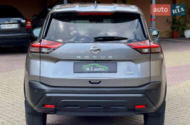 Внедорожник / Кроссовер Nissan Rogue 2021 в 