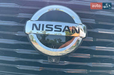 Внедорожник / Кроссовер Nissan Rogue 2021 в 