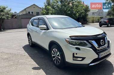 Внедорожник / Кроссовер Nissan Rogue 2015 в Одессе
