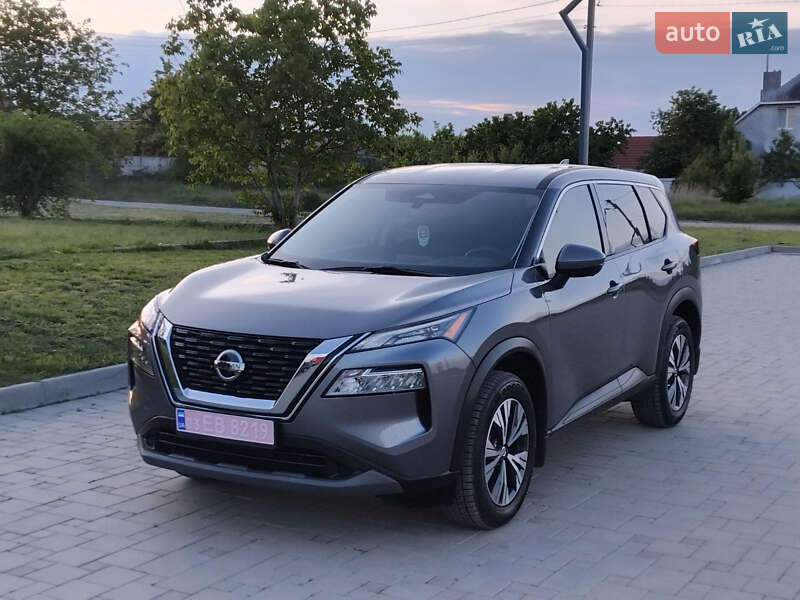 Nissan Rogue 2021