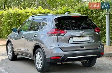 Внедорожник / Кроссовер Nissan Rogue 2019 в 