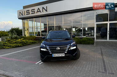 Внедорожник / Кроссовер Nissan Rogue 2024 в 