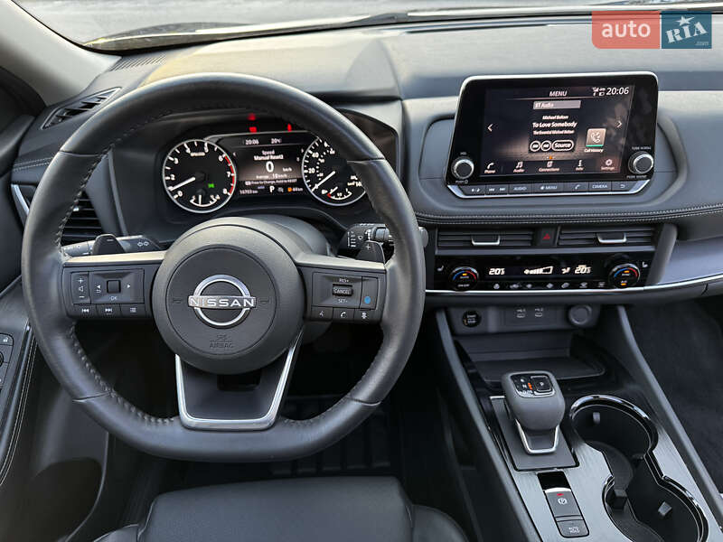 Позашляховик / Кросовер Nissan Rogue 2024 в Рівному