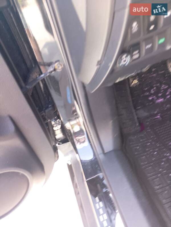 Позашляховик / Кросовер Nissan Rogue 2018 в Таращі