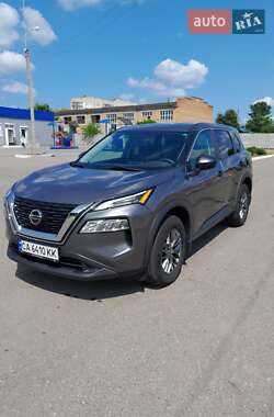 Позашляховик / Кросовер Nissan Rogue 2021 в Кам'янці