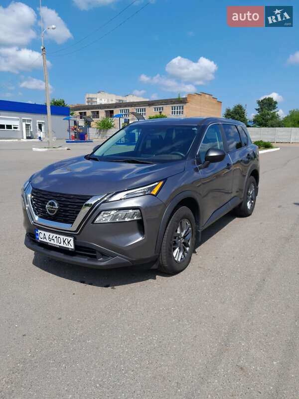 Nissan Rogue 2021