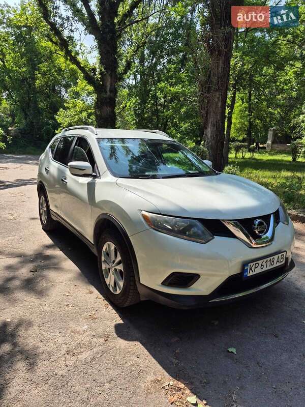 Позашляховик / Кросовер Nissan Rogue 2016 в Запоріжжі фото 2 Позашляховик / Кросовер Nissan Rogue 2016 в Запоріжжі