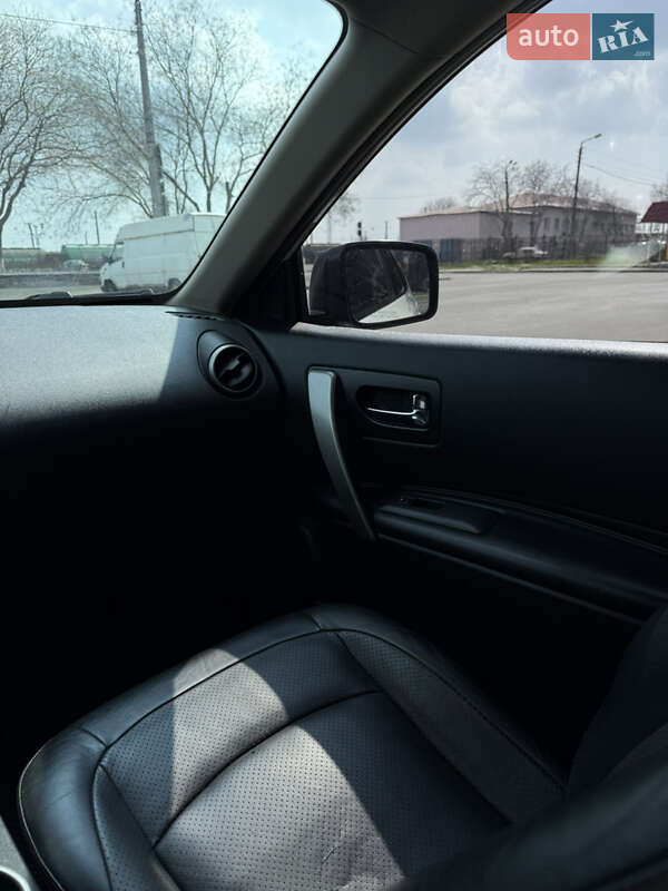 Внедорожник / Кроссовер Nissan Rogue 2008 в Николаеве