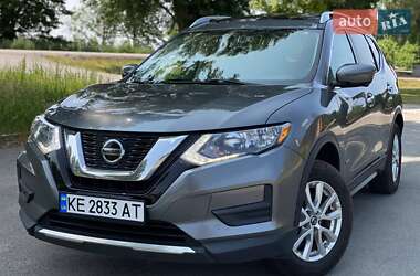Позашляховик / Кросовер Nissan Rogue 2018 в Дніпрі