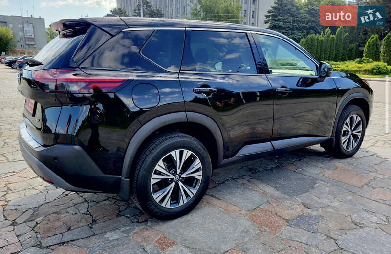Внедорожник / Кроссовер Nissan Rogue 2021 в Кременчуге