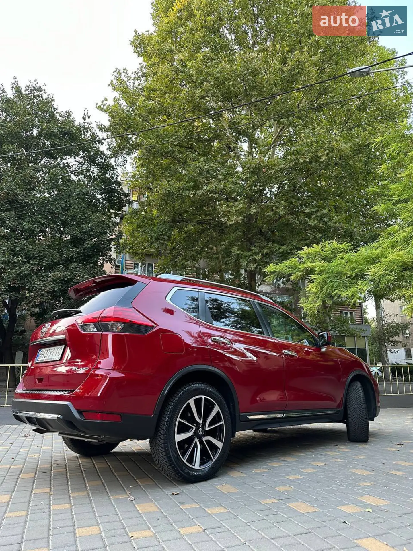 2017 Nissan Rogue - мініатюра 2